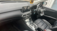 MG Hs 1.5 T-GDI Exclusive 5dr DCT Petrol Hatchback